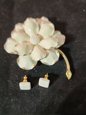 White Enamel Flower Brooch with Matching Stud Earrings - Women's Jewelry